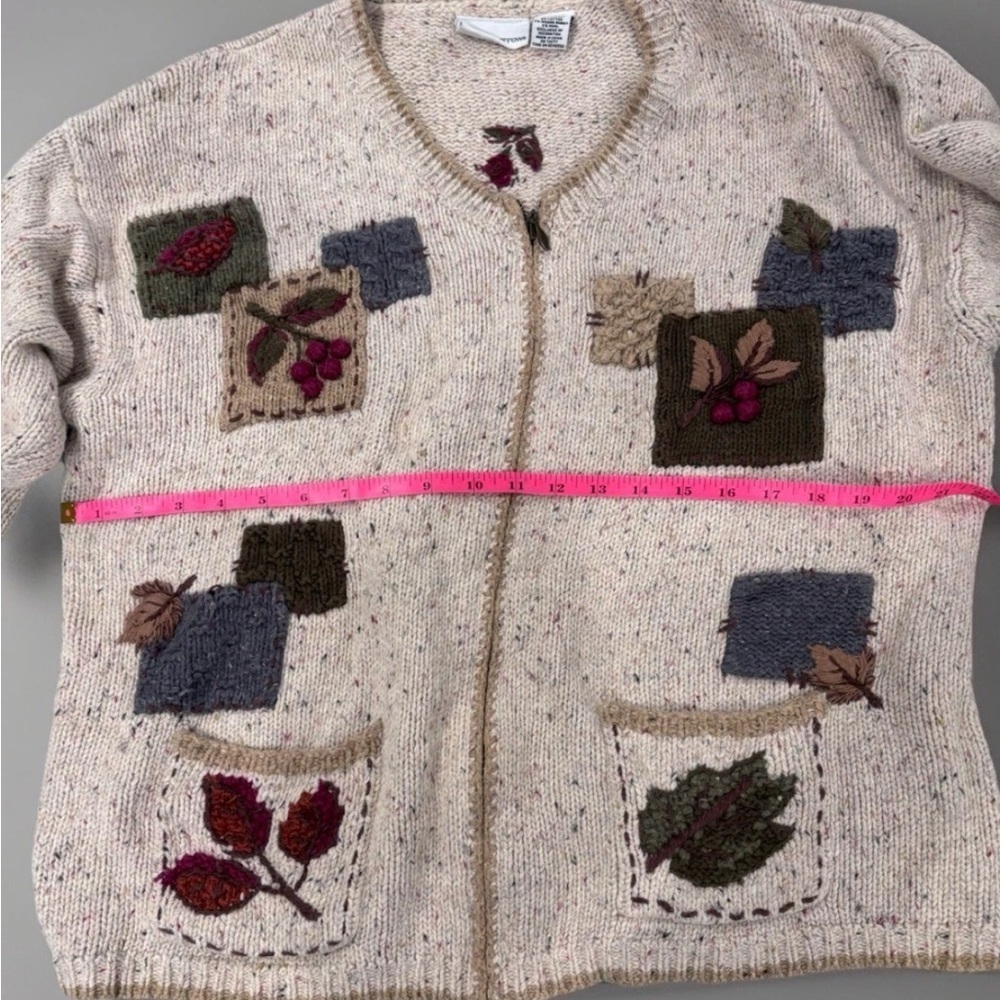Croft & Barrow Beige Cardigan with Leaf and Patchwork Design - Picture 5 of 5